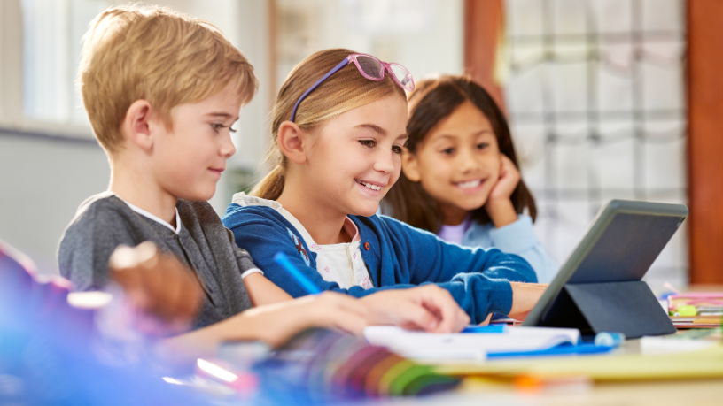 Com Sérgio Bento De Araújo, descubra como preparar escolas e educadores para um futuro em que dados e IA caminham lado a lado na educação.
