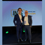 Ian dos Anjos Cunha mostra como a ginástica artística revela a combinação de técnica e coragem necessária para alcançar excelência em qualquer área.