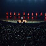 Depois de cruzar 74 cidades, Gio Lisboa dá o show final do ano em Erechim pela Non Stop (Créditos: Clara Lins)